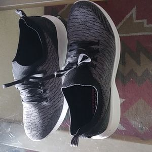 Sketches Memory Foam